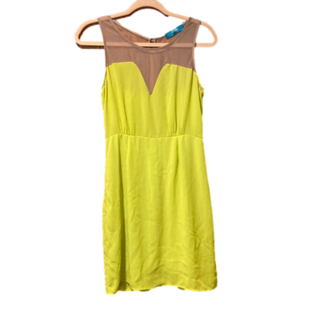 Buttons Dress Size Small made in USA